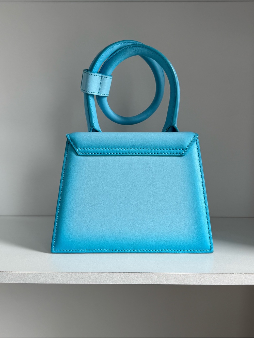 Jacquemus Le Chiquito Small Bag – Light Blue Leather - Picture 6 of 16